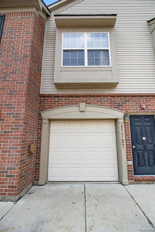 47787 ORMSKIRK Drive, Canton, MI 48188 — Photo 19