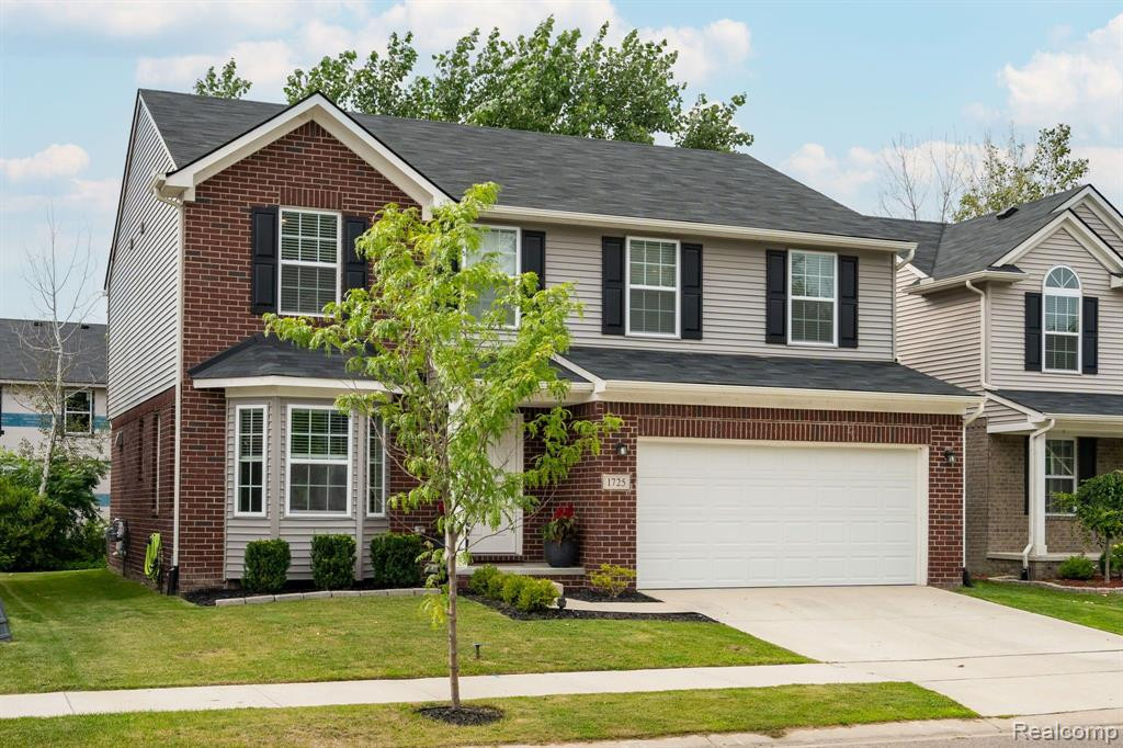 1725 WEEPING WILLOW, Ypsilanti, MI 48198 — front exterior