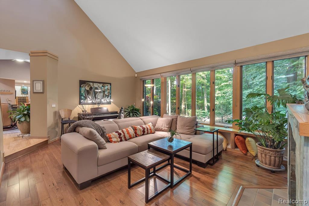 21222 E CHIGWIDDEN Street, Northville, MI 48167 — Photo 25