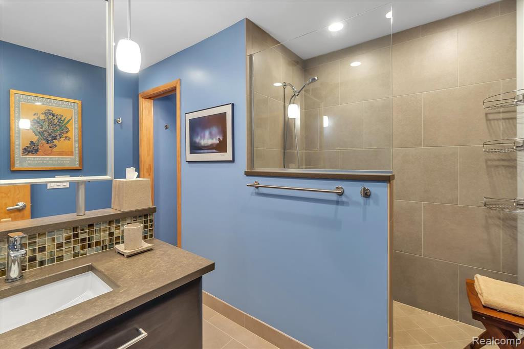 21222 E CHIGWIDDEN Street, Northville, MI 48167 — Photo 51