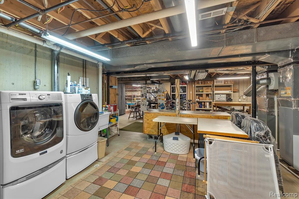 21222 E CHIGWIDDEN Street, Northville, MI 48167 — Photo 64