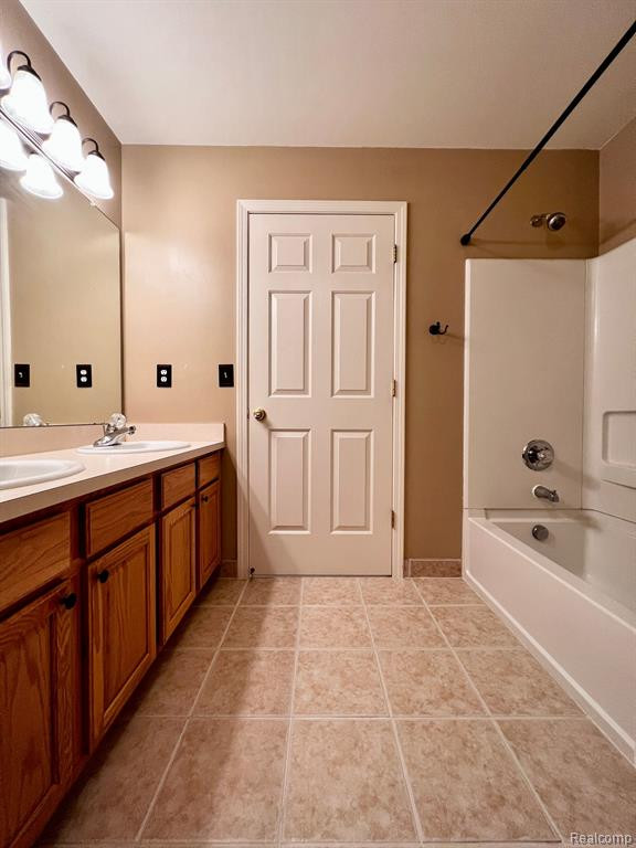 588 CHERRY ORCHARD Road, 147, Canton, MI 48188 — Photo 25