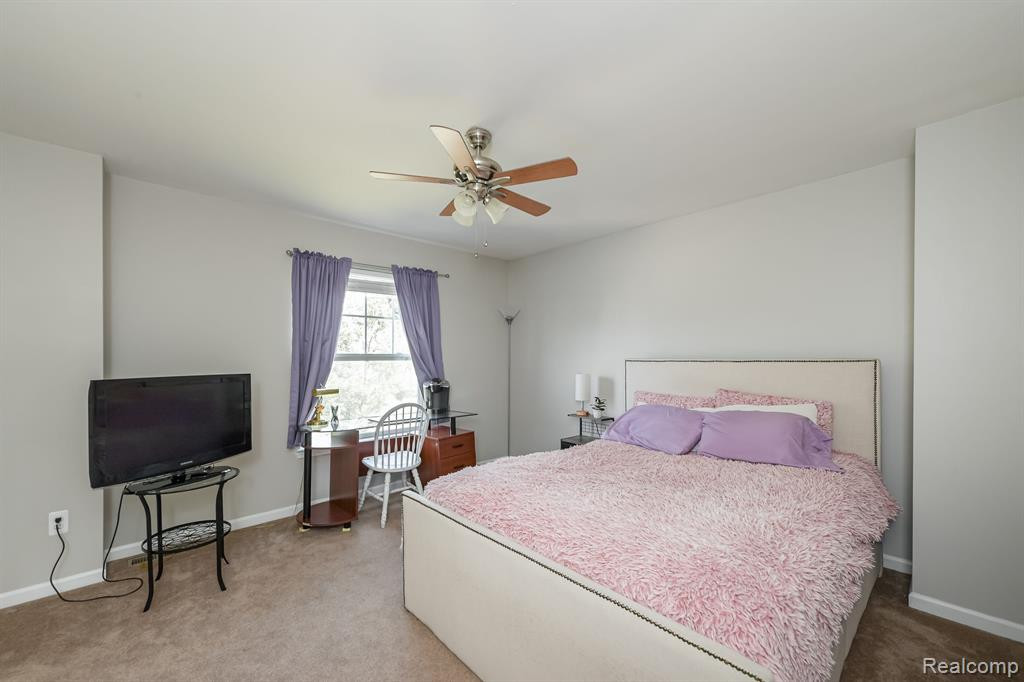 1900 CARLISLE Court, Ypsilanti, MI 48198 — Photo 24