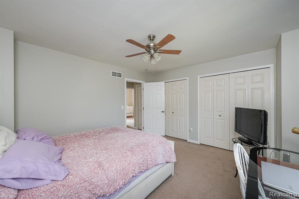 1900 CARLISLE Court, Ypsilanti, MI 48198 — Photo 25