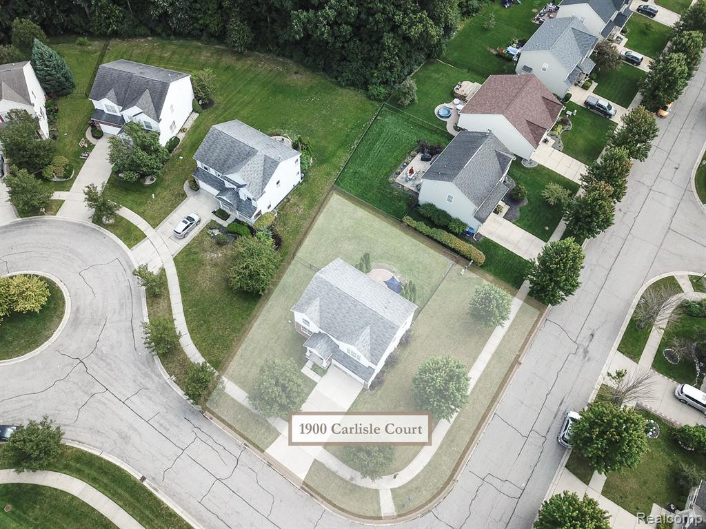 1900 CARLISLE Court, Ypsilanti, MI 48198 — Photo 33