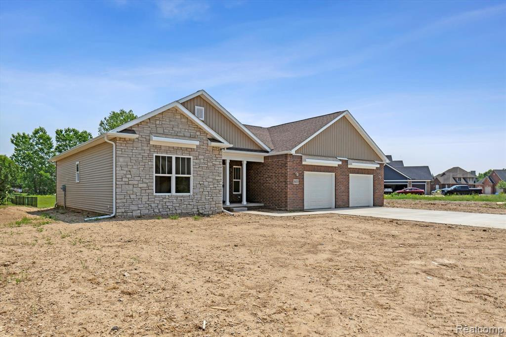 8343 JACK PINE Circle, Ypsilanti, MI 48197 — Photo 2
