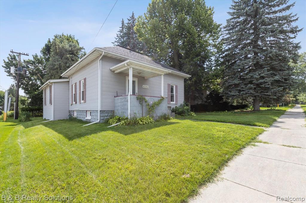 4284 HURON Street, North Branch, MI 48461 — front exterior