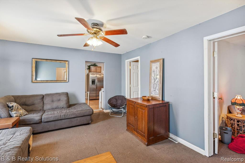 4284 HURON Street, North Branch, MI 48461 — Photo 17