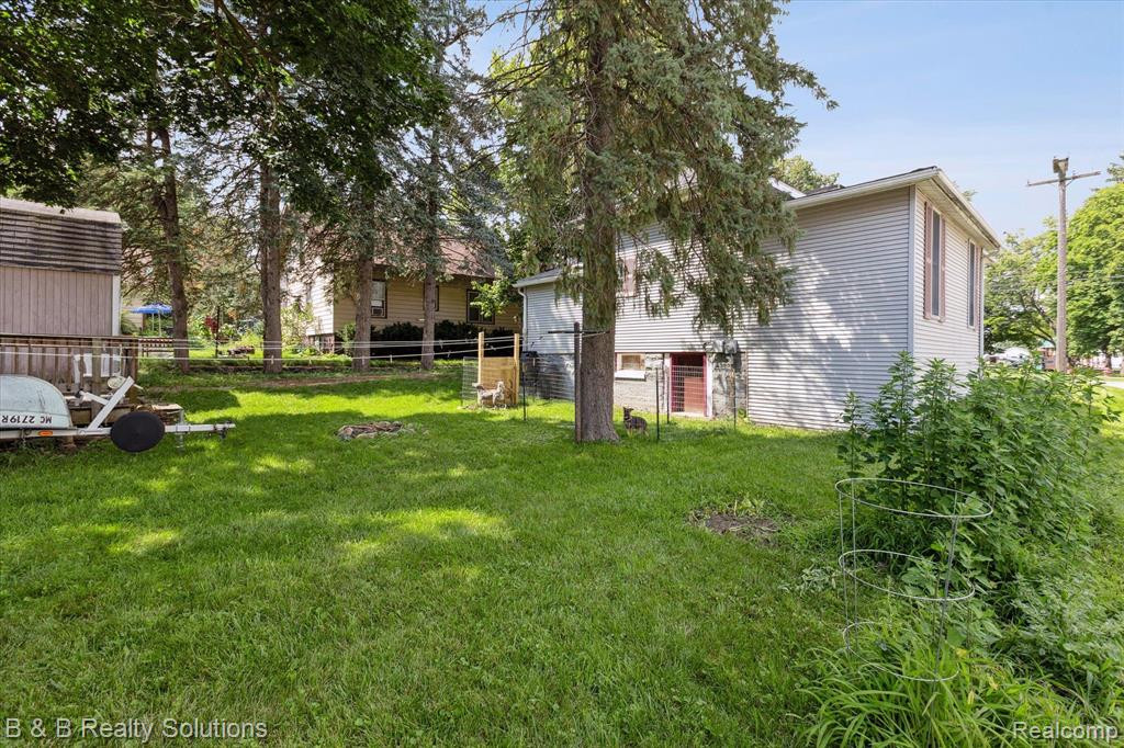 4284 HURON Street, North Branch, MI 48461 — Photo 28