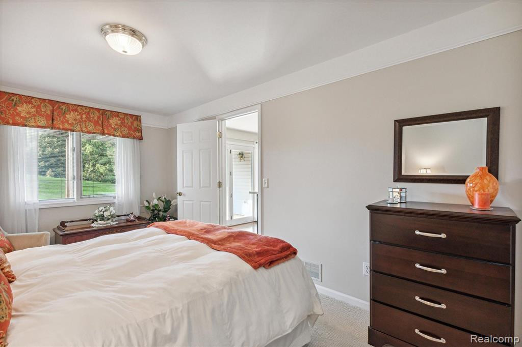 7698 GUNNISON Court, Brighton, MI 48114 — Photo 24