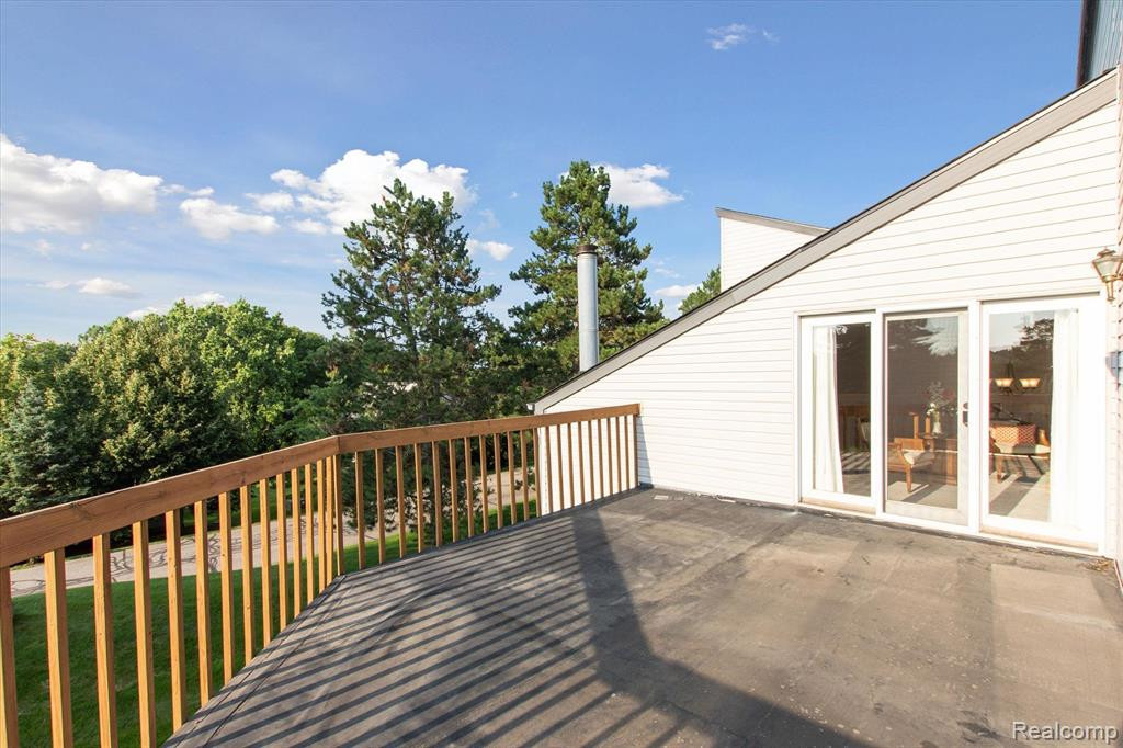 7698 GUNNISON Court, Brighton, MI 48114 — Photo 30