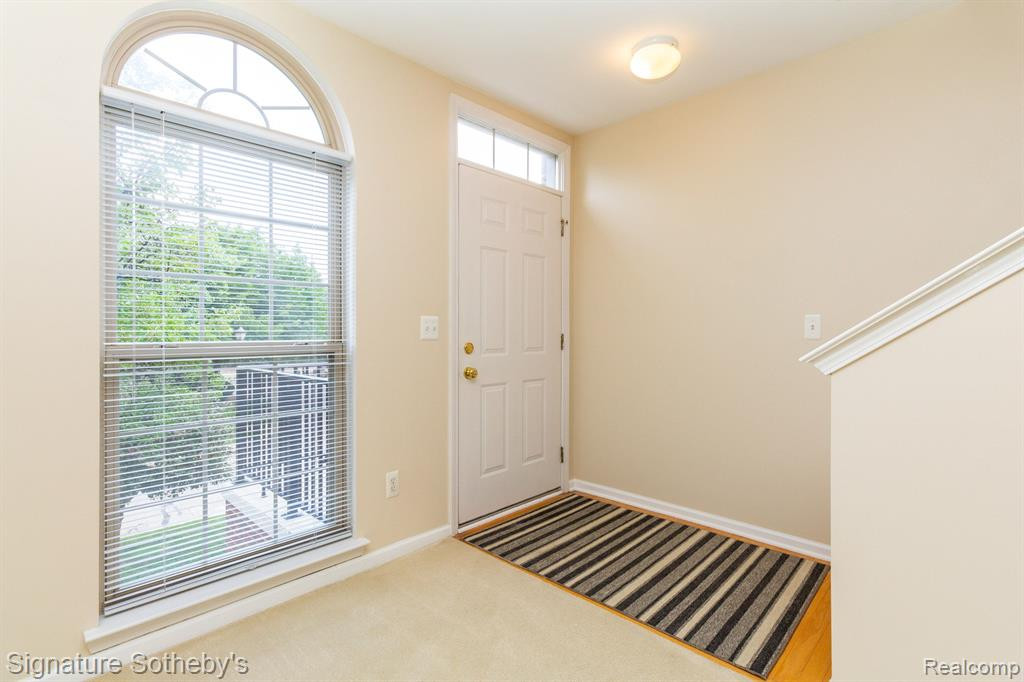 39425 SPRINGWATER Drive, 61, Northville, MI 48168 — Photo 4