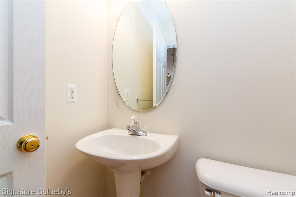 39425 SPRINGWATER Drive, 61, Northville, MI 48168 — Photo 15
