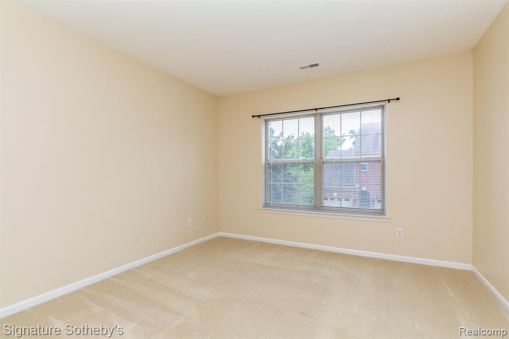 39425 SPRINGWATER Drive, 61, Northville, MI 48168 — Photo 16