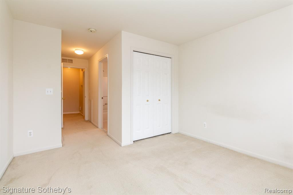 39425 SPRINGWATER Drive, 61, Northville, MI 48168 — Photo 21