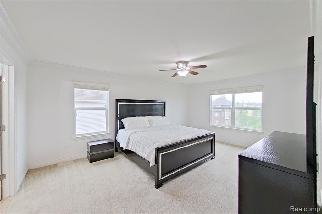 53753 SPRINGWOOD Drive, South Lyon, MI 48178 — Photo 24