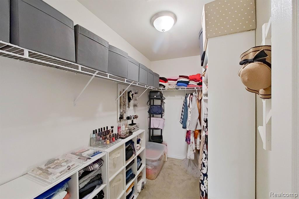 53753 SPRINGWOOD Drive, South Lyon, MI 48178 — Photo 28