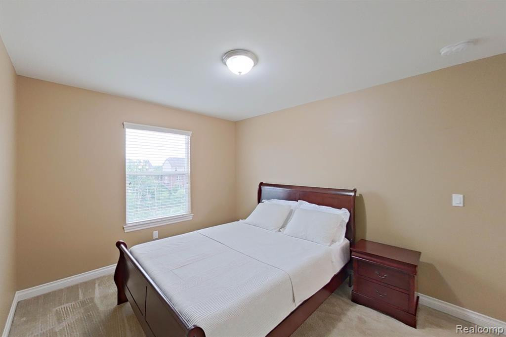 53753 SPRINGWOOD Drive, South Lyon, MI 48178 — Photo 35