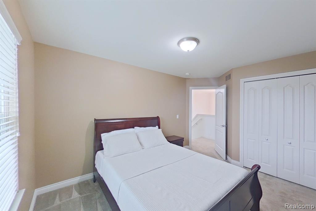 53753 SPRINGWOOD Drive, South Lyon, MI 48178 — Photo 42