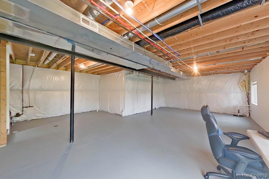 53753 SPRINGWOOD Drive, South Lyon, MI 48178 — Photo 44