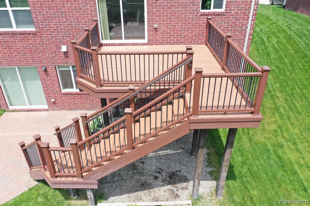 53753 SPRINGWOOD Drive, South Lyon, MI 48178 — Photo 52