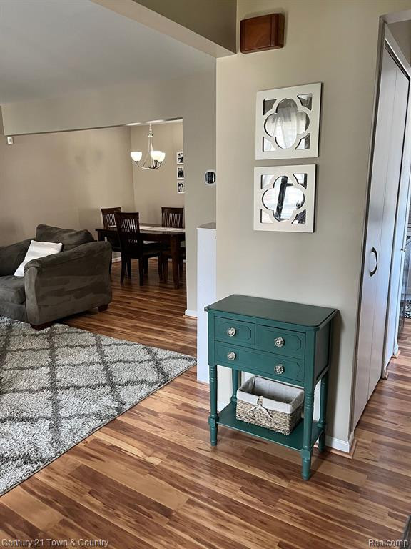 20922 W GLEN HAVEN Circle, Northville, MI 48167 — Photo 6