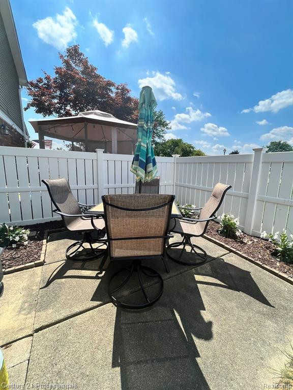 20922 W GLEN HAVEN Circle, Northville, MI 48167 — Photo 35