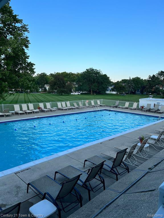 20922 W GLEN HAVEN Circle, Northville, MI 48167 — Photo 37