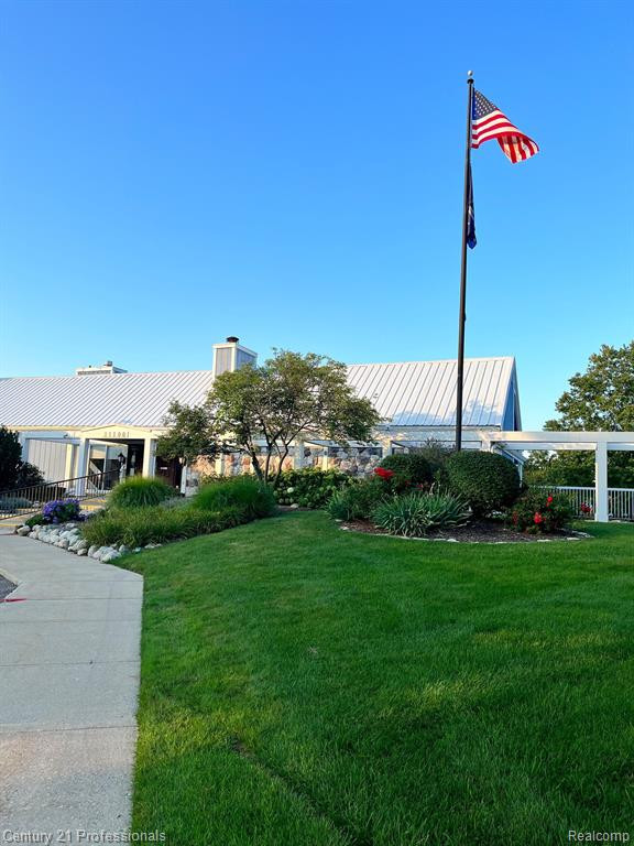 20922 W GLEN HAVEN Circle, Northville, MI 48167 — Photo 39