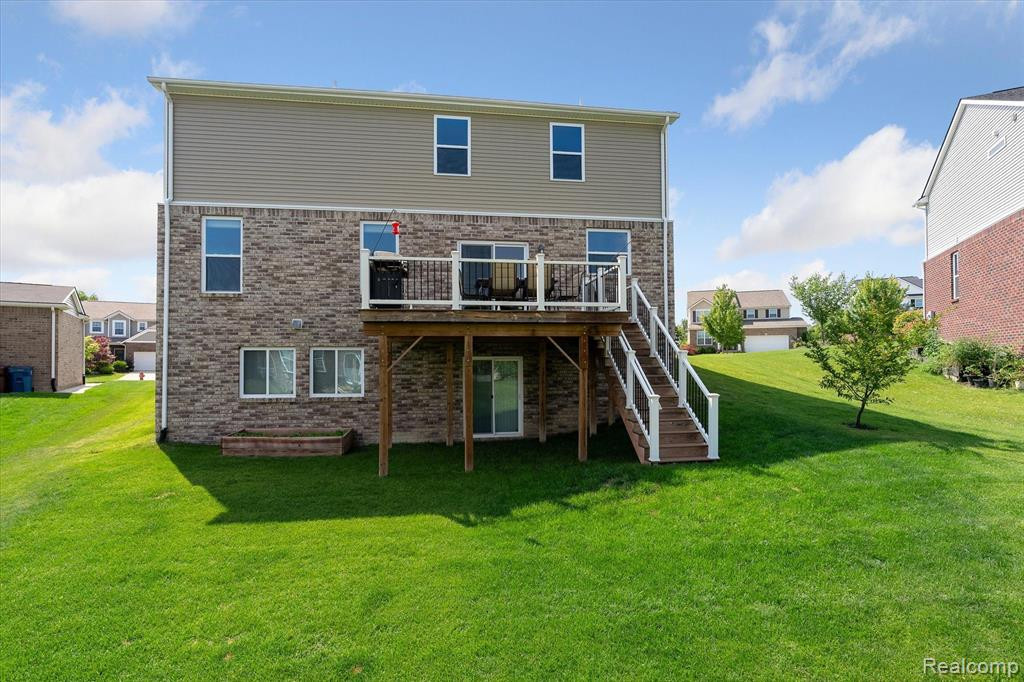 1956 HUNTERS CREEK Drive, Ypsilanti, MI 48198 — Photo 46