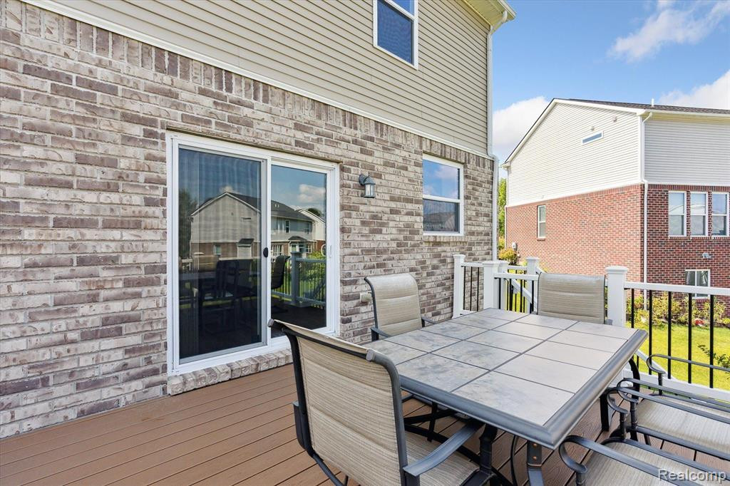 1956 HUNTERS CREEK Drive, Ypsilanti, MI 48198 — Photo 50