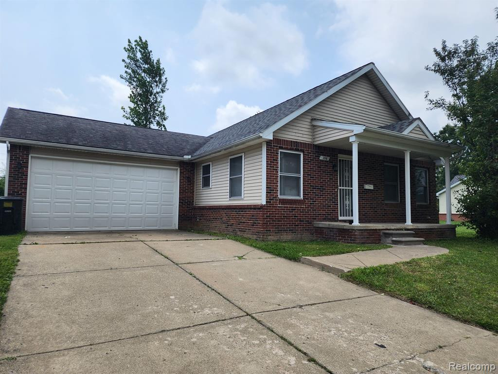 106 E MONTANA Street, Highland Park, MI 48203 — front exterior