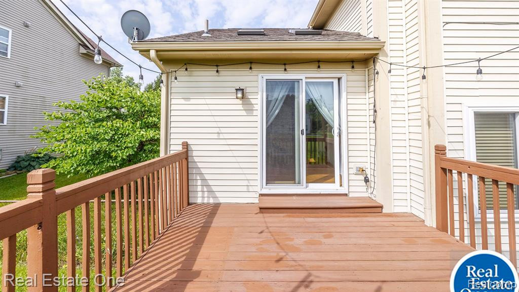 1920 SAVANNAH Lane, Ypsilanti, MI 48198 — Photo 8