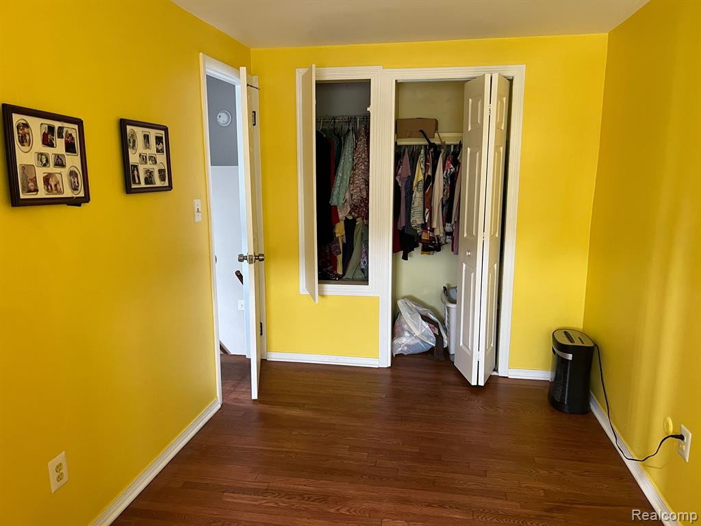 8095 BRISTOL Street, Westland, MI — Photo 14