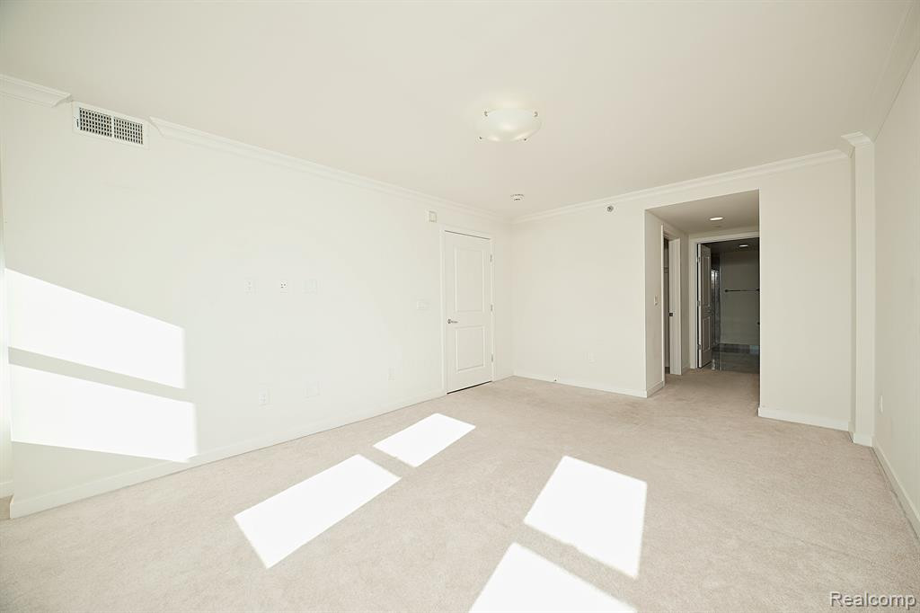1135 SHELBY Street, Detroit, MI 48226 — Photo 15