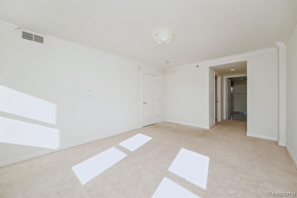 1135 SHELBY Street, Detroit, MI 48226 — Photo 28