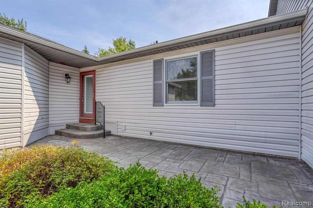 2967 W TELLURIDE, Brighton, MI 48114 — Photo 2