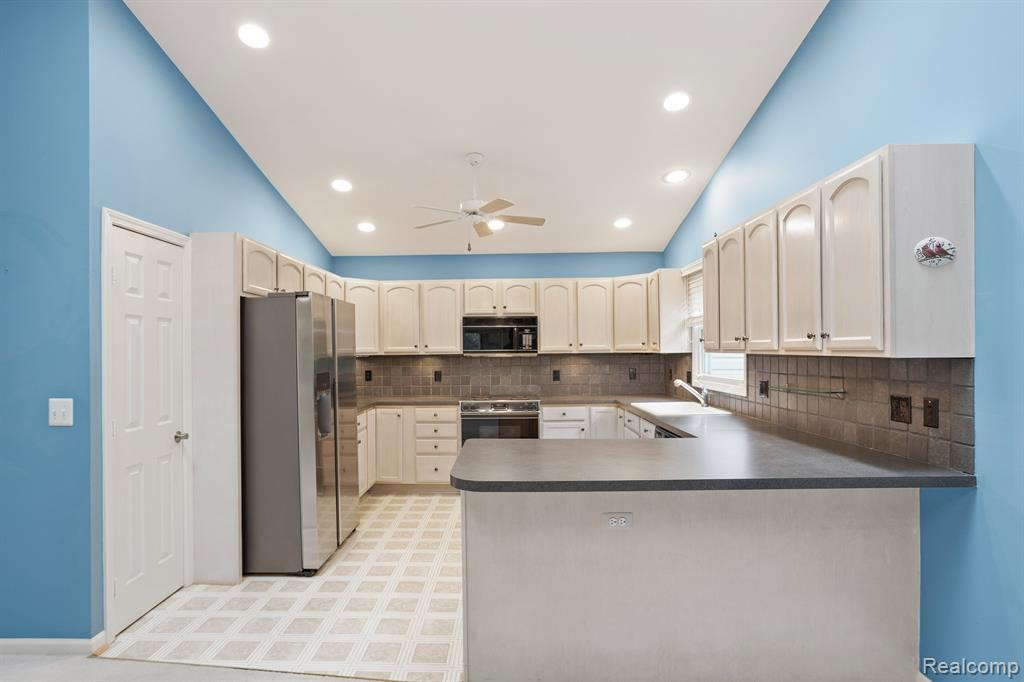2967 W TELLURIDE, Brighton, MI 48114 — Photo 9