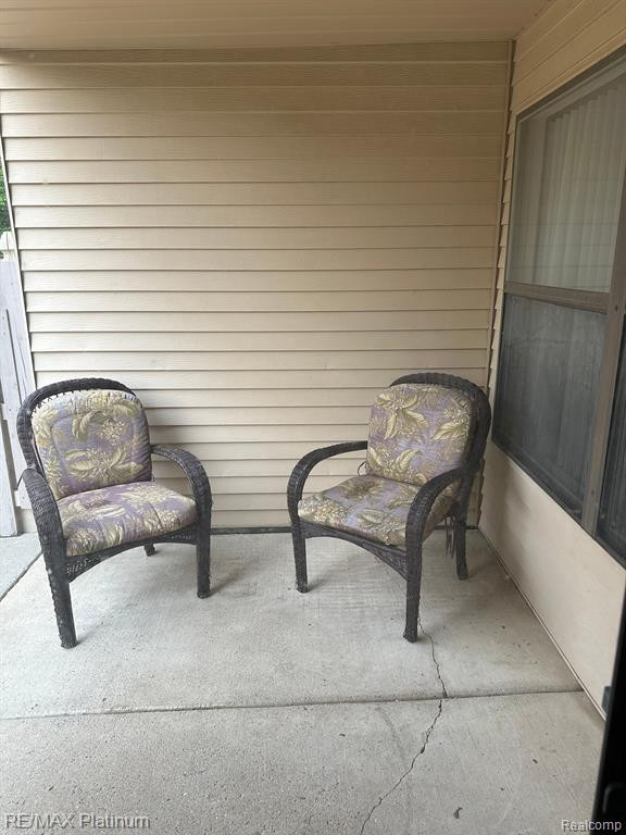 61184 GREENWOOD Drive, South Lyon, MI 48178 — Photo 21