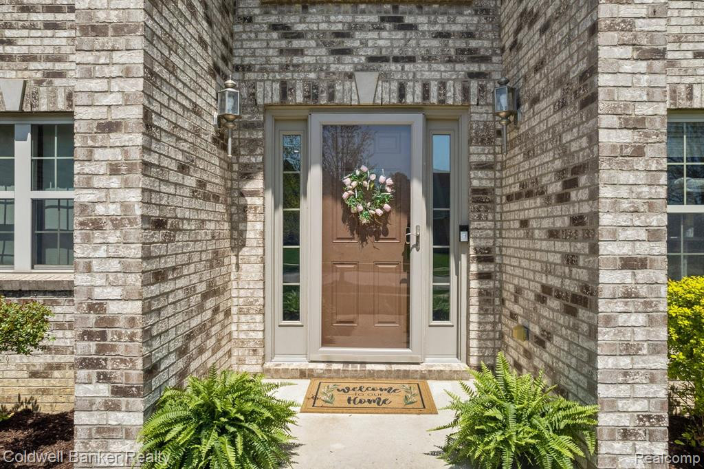 631 PARK LANE Road, Chelsea, MI 48118 — Photo 3