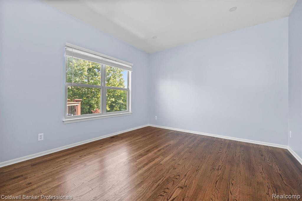 631 PARK LANE Road, Chelsea, MI 48118 — Photo 20