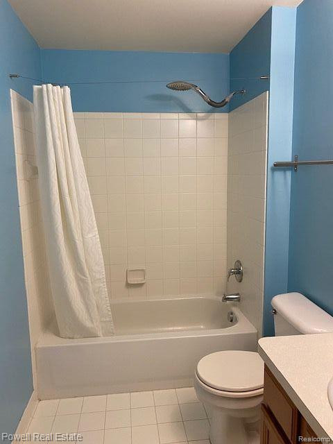 29579 NOTTINGHAM Circle, Livonia, MI 48152 — Photo 16