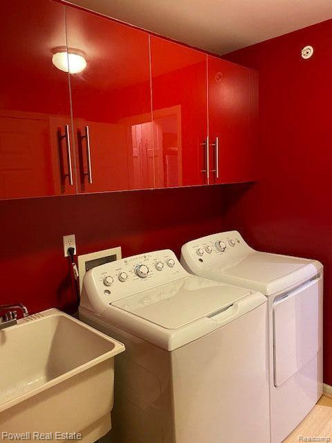 29579 NOTTINGHAM Circle, Livonia, MI 48152 — Photo 19