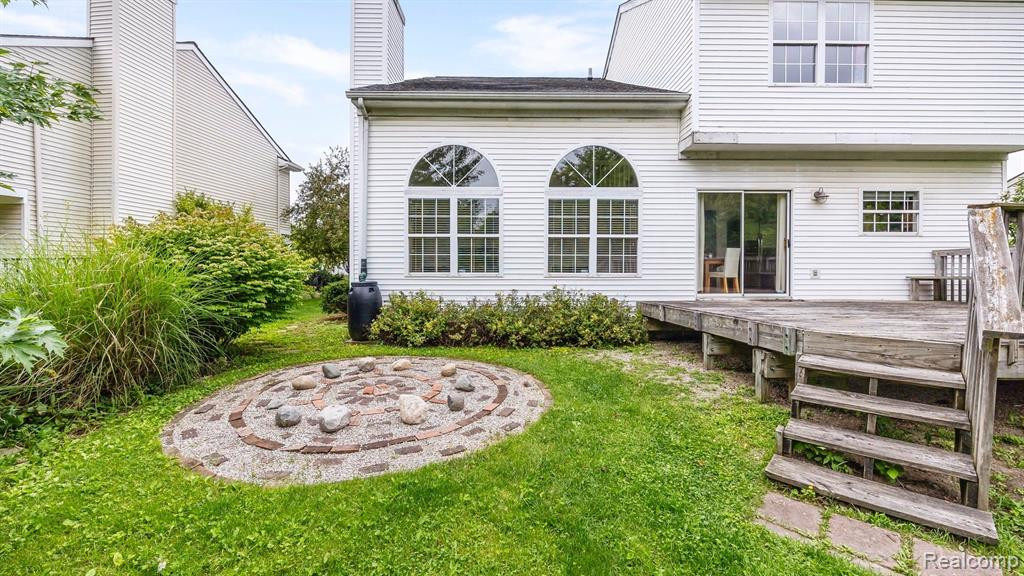 7535 STREAMWOOD Drive, Ypsilanti, MI 48197 — Photo 5
