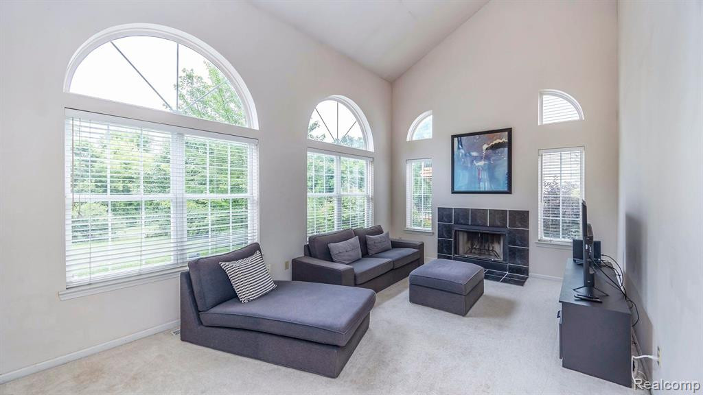 7535 STREAMWOOD Drive, Ypsilanti, MI 48197 — Photo 17