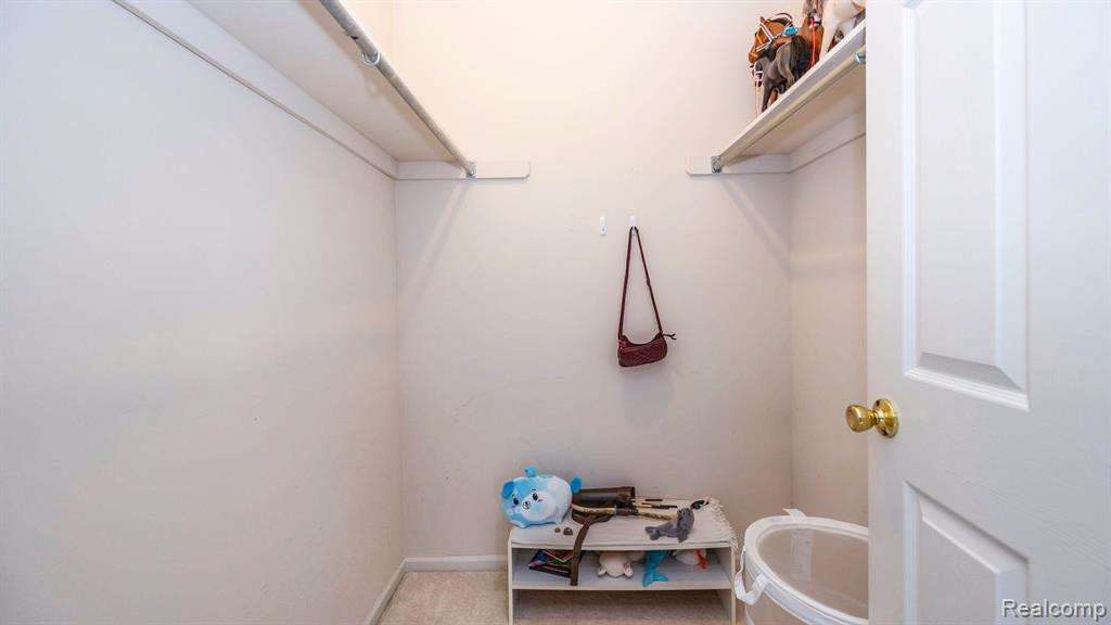7535 STREAMWOOD Drive, Ypsilanti, MI 48197 — Photo 32