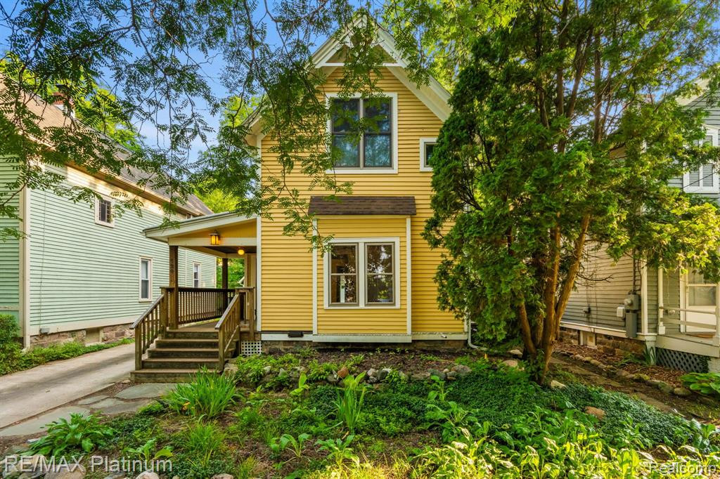 124 E SUMMIT Street, Ann Arbor, MI 48104 — Photo 2