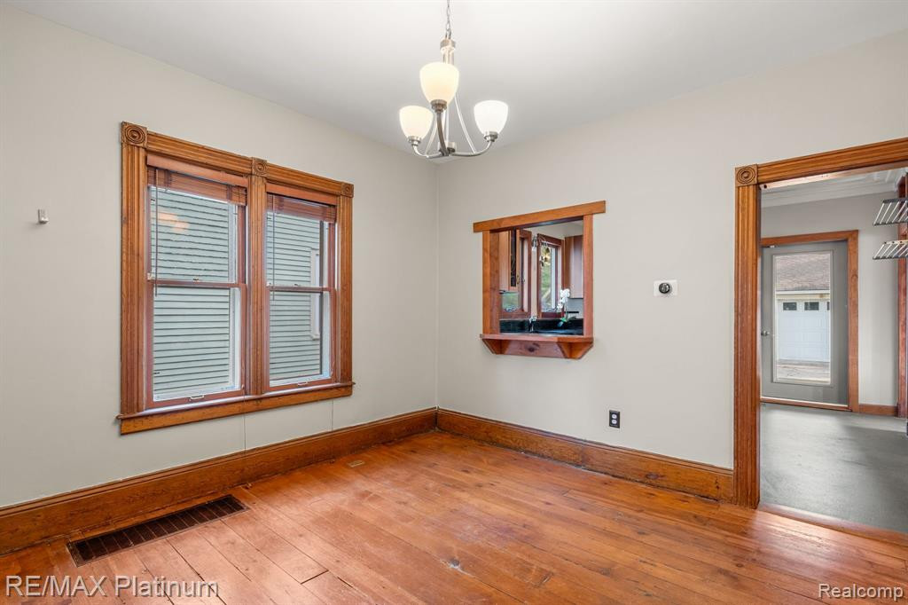 124 E SUMMIT Street, Ann Arbor, MI 48104 — Photo 6