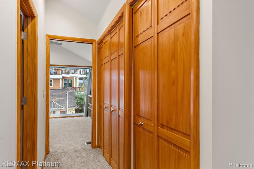 124 E SUMMIT Street, Ann Arbor, MI 48104 — Photo 30