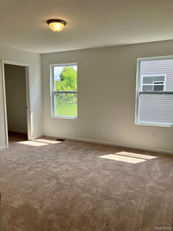 10181 SWAN LAKE Circle, 36, Ypsilanti, MI 48197 — Photo 9